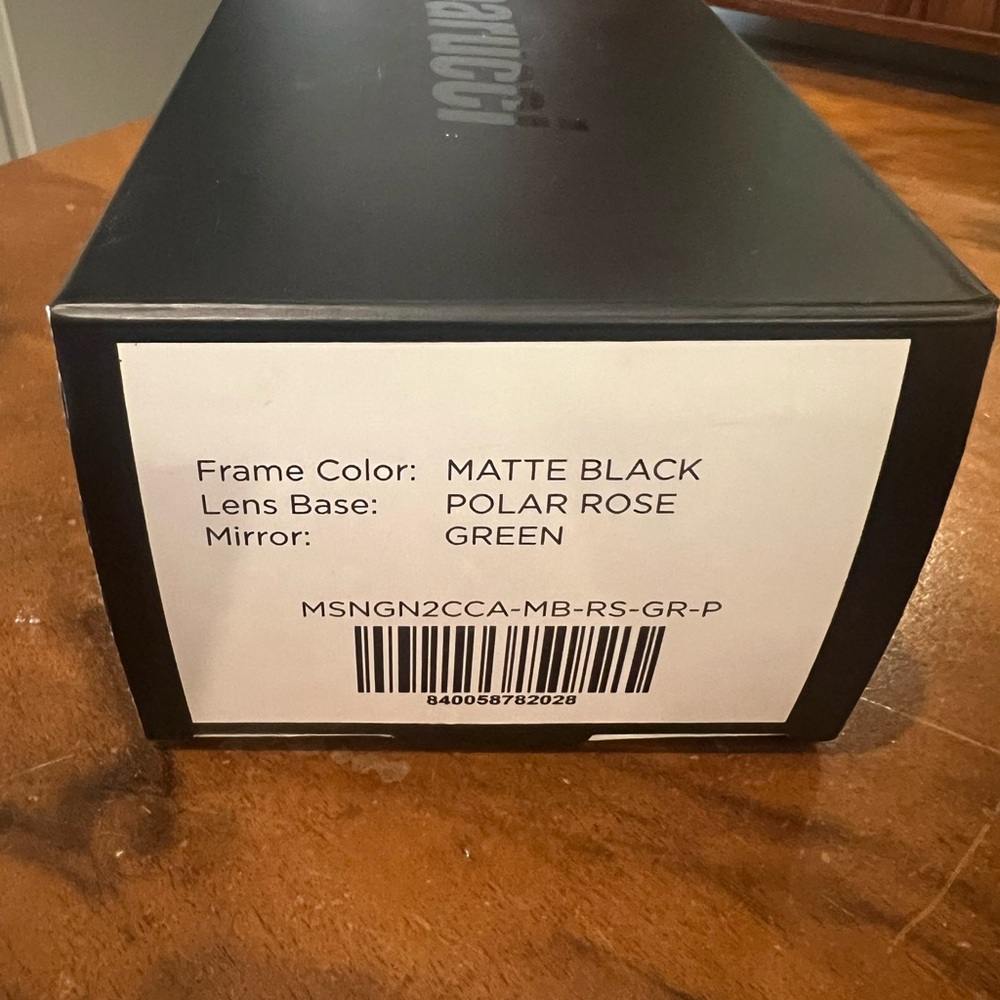 New with Box / tags Marucci Matte Black Polarized Sunglasses Baseball Sports - Picture 5 of 5